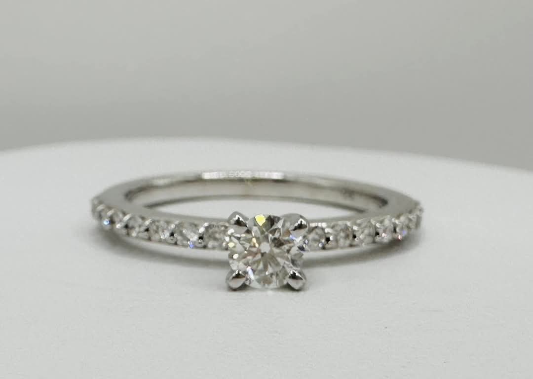 Solitaire Diamond Ring in 18K White Gold – 0.50 Carat Total